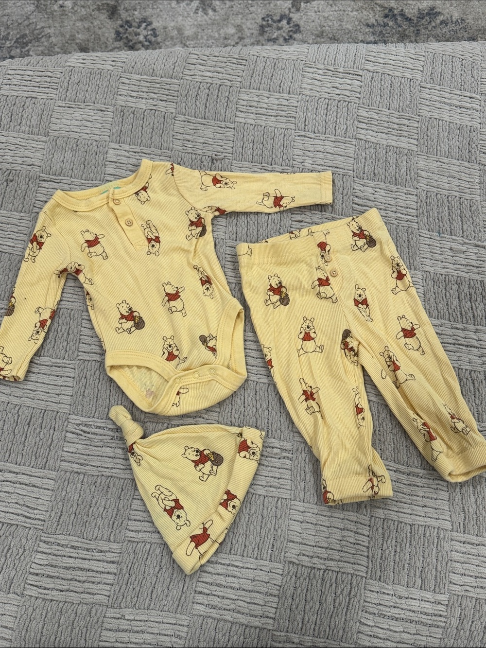 Disney Yellow Winnie the Pooh 3-Piece Matching Set